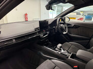Audi A4 TFSI S LINE BLACK EDITION MHEV 25