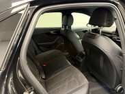 Audi A4 TFSI S LINE BLACK EDITION MHEV 31