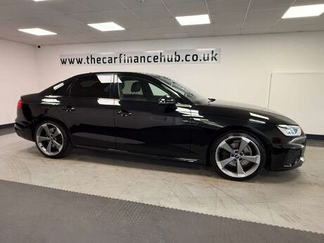 Audi A4 TFSI S LINE BLACK EDITION MHEV 3