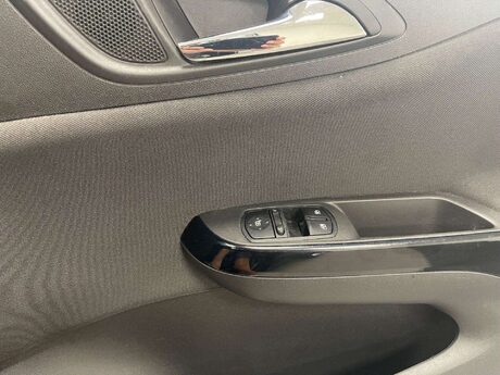 Vauxhall Corsa SRI VX-LINE CDTI ECOFLEX S/S 31