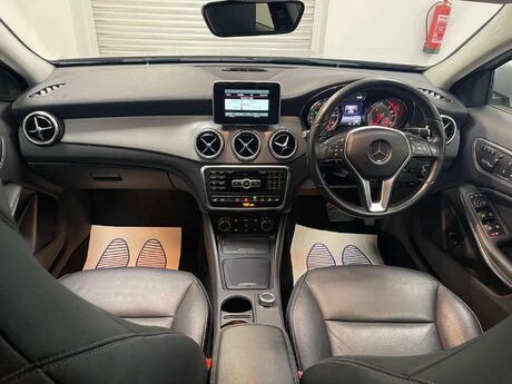 Mercedes-Benz GLA Class GLA220 CDI 4MATIC SPORT PREMIUM 18