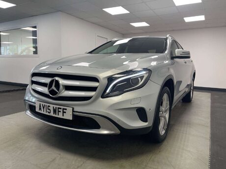 Mercedes-Benz GLA Class GLA220 CDI 4MATIC SPORT PREMIUM 12