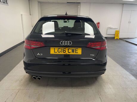 Audi A3 TDI SPORT NAV 9