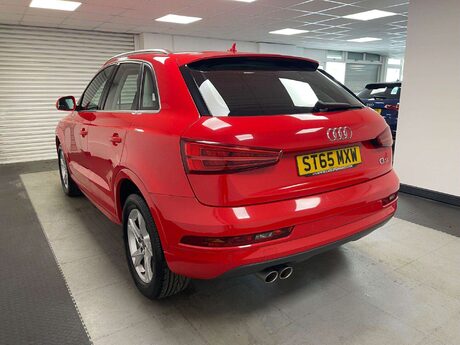 Audi Q3 TDI SE 11