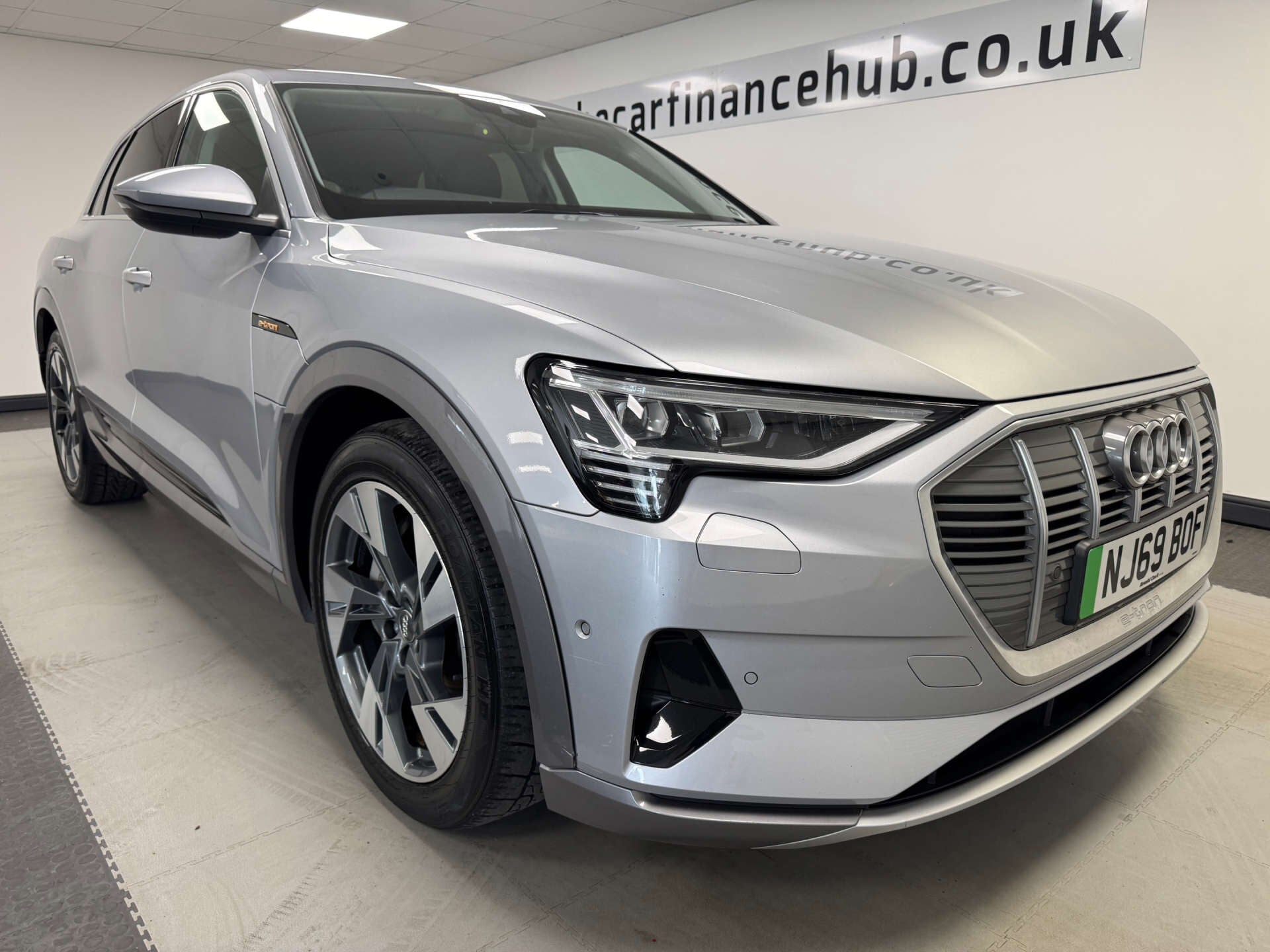 Audi E-tron