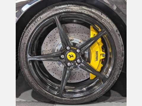 Ferrari 458 4.5 458 Italia DCT Semi-Auto 2dr 17