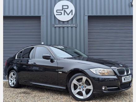 BMW 3 Series 2.0 318i Exclusive Edition Auto 4dr