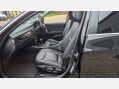 BMW 3 Series 2.0 318i Exclusive Edition Auto 4dr 22
