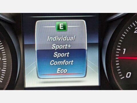 Mercedes-Benz C Class 2.1 C220 AMG Line Premium Bluetec Auto 4dr 36