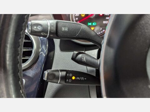 Mercedes-Benz C Class 2.1 C220 AMG Line Premium Bluetec Auto 4dr 33