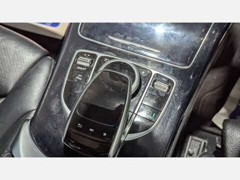 Mercedes-Benz C Class 2.1 C220 AMG Line Premium Bluetec Auto 4dr 40