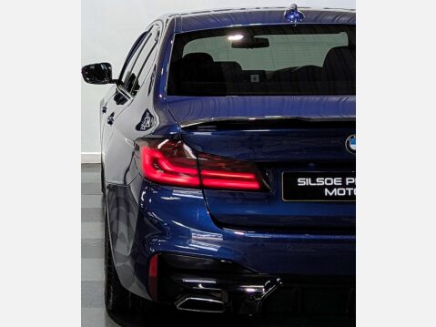 BMW 5 Series 3.0 540i xDrive M Sport Auto 4WD 4dr 11