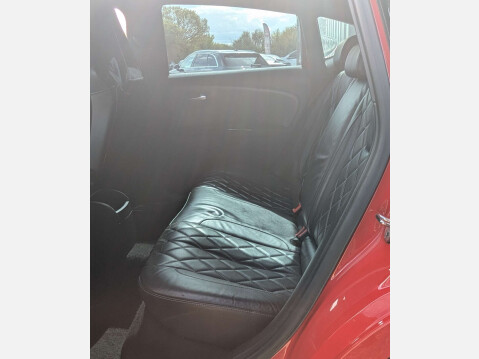SEAT Leon 2.0 Leon Cupra R TSi 5dr 28