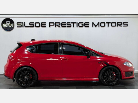 SEAT Leon 2.0 Leon Cupra R TSi 5dr 17