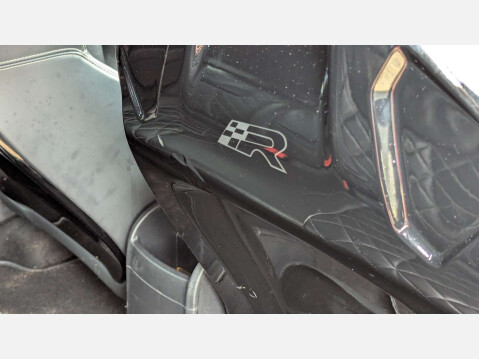 SEAT Leon 2.0 Leon Cupra R TSi 5dr 32