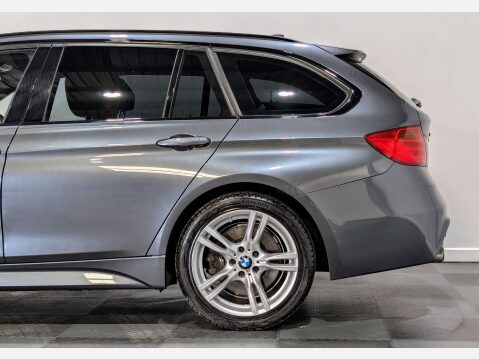 BMW 3 Series 3.0 335d xDrive M Sport Auto 4WD 5dr 7