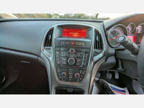 Vauxhall Astra 1.6 Astra SE 5dr 21