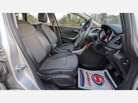 Vauxhall Astra 1.6 Astra SE 5dr 20
