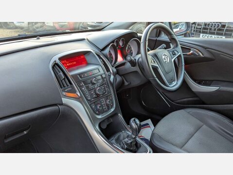 Vauxhall Astra 1.6 Astra SE 5dr 25