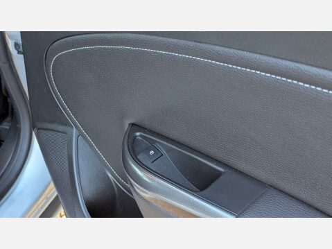 Vauxhall Astra 1.6 Astra SE 5dr 29