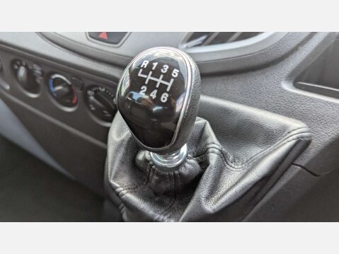 Ford Transit 2.0 Transit 350 19