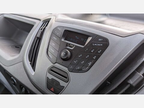 Ford Transit 2.0 Transit 350 18