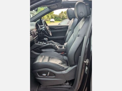 Porsche Cayenne 3.0 Cayenne V6 Auto 4WD 5dr 39