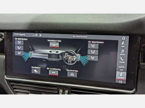 Porsche Cayenne 3.0 Cayenne V6 Auto 4WD 5dr 54