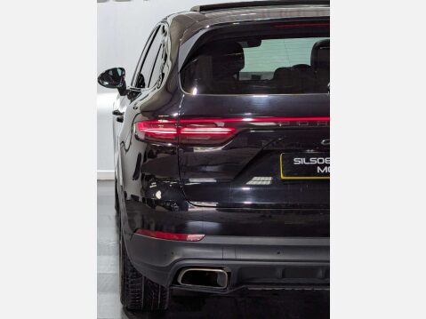 Porsche Cayenne 3.0 Cayenne V6 Auto 4WD 5dr 10