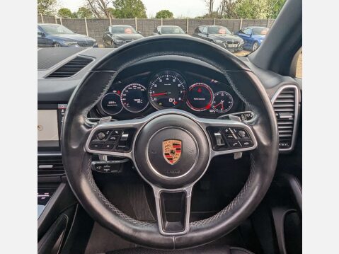 Porsche Cayenne 3.0 Cayenne V6 Auto 4WD 5dr 21