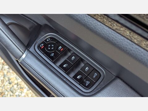 Porsche Cayenne 3.0 Cayenne V6 Auto 4WD 5dr 33