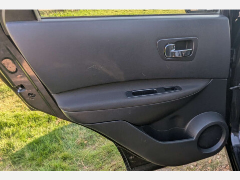 Nissan Qashqai 1.6 Qashqai N-Tec+ 5dr 16