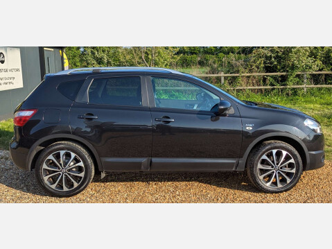 Nissan Qashqai 1.6 Qashqai N-Tec+ 5dr 9