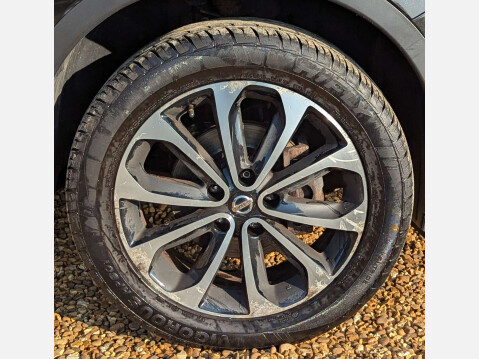 Nissan Qashqai 1.6 Qashqai N-Tec+ 5dr 32