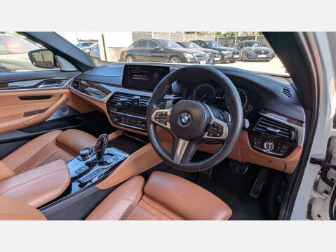BMW 5 Series 2.0 530e M Sport Auto 4dr 27
