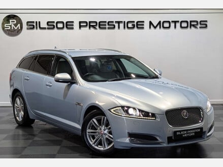 Jaguar XF 2.2 XF Luxury D Auto 5dr
