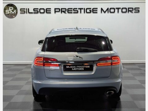 Jaguar XF 2.2 XF Luxury D Auto 5dr 10