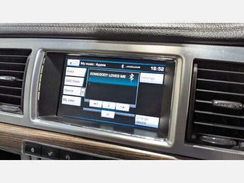 Jaguar XF 2.2 XF Luxury D Auto 5dr 43
