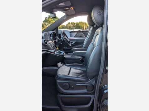 Mercedes-Benz V Class 2.1 V250 Sport Bluetec Auto 5dr 22