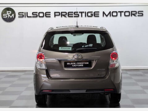 Toyota Verso 1.6 Verso Icon TSS Valvematic 5dr 10