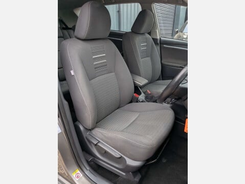 Toyota Verso 1.6 Verso Icon TSS Valvematic 5dr 18