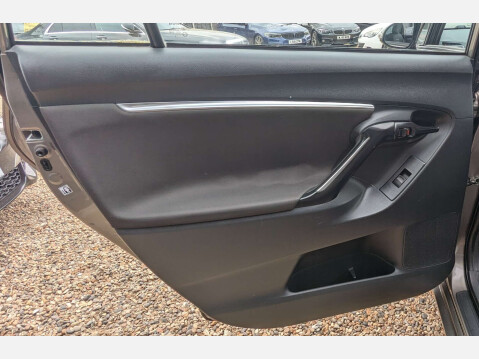 Toyota Verso 1.6 Verso Icon TSS Valvematic 5dr 23