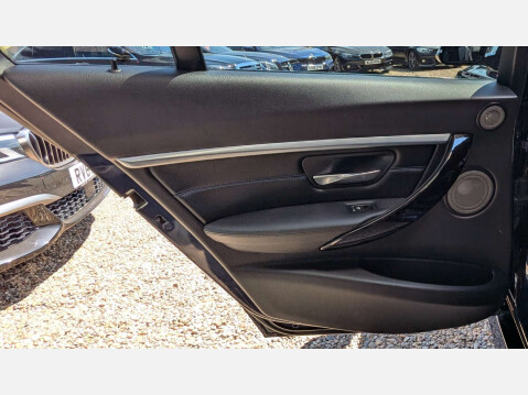 BMW 3 Series 3.0 335d xDrive M Sport Shadow Edition Auto 4WD 5dr 24