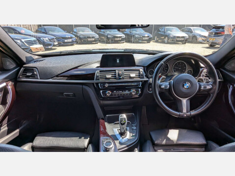 BMW 3 Series 3.0 335d xDrive M Sport Shadow Edition Auto 4WD 5dr 28