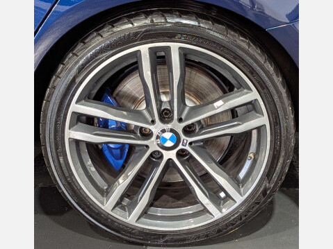 BMW 3 Series 3.0 335d xDrive M Sport Shadow Edition Auto 4WD 5dr 51