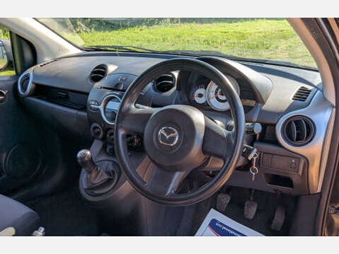 Mazda 2 1.3 2 TS 3dr 13