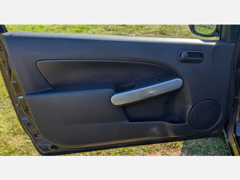 Mazda 2 1.3 2 TS 3dr 15