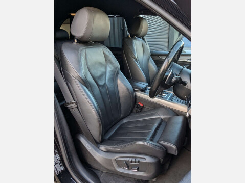 BMW X5 3.0 X5 xDrive 30d M Sport Auto 4WD 5dr 17