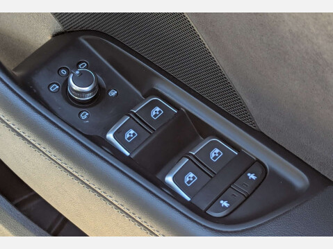 Audi A3 2.5 RS 3 TFSI Quattro Semi-Auto 4WD 4dr 16