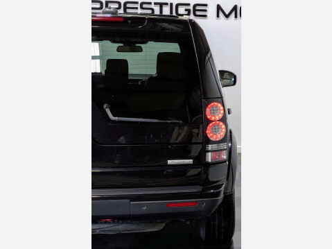 Land Rover Discovery 3.0 Discovery Landmark SDV6 Auto 4WD 5dr 12
